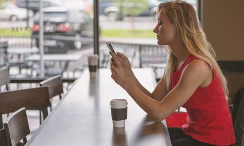 Hvordan VPN gjør det tryggere å bruke offentlig WiFi Hvordan VPN gjor det tryggere a bruke offentlig WiFi 2 - Hvordan VPN gjør det tryggere å bruke offentlig WiFi